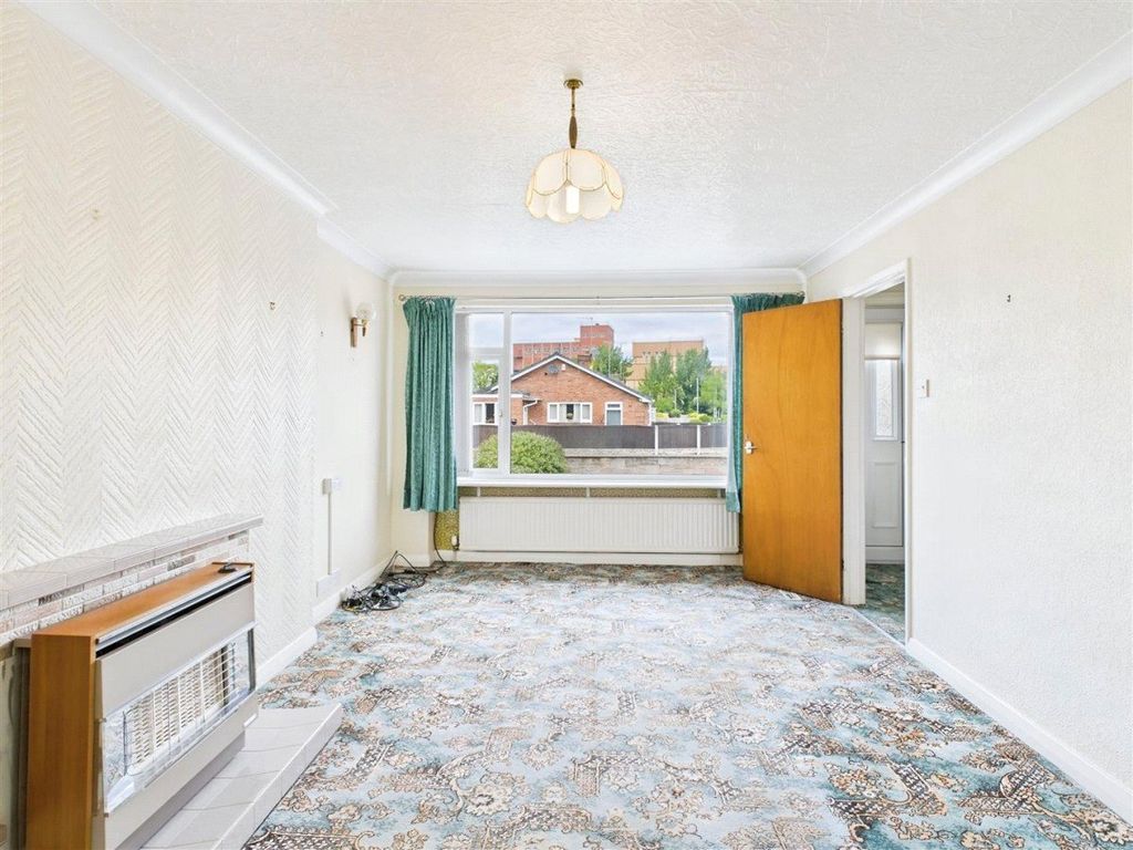 Property photo 3 of 13 Picture No. 02