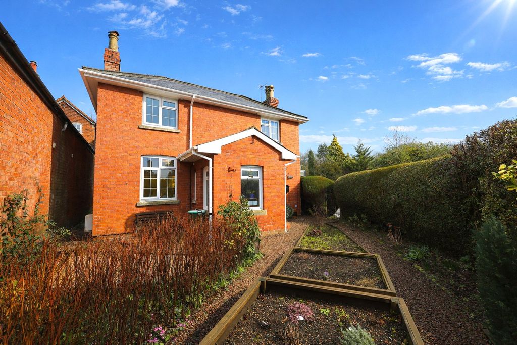 Property photo 1 of 23 Picture No. 28