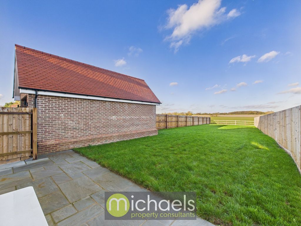 Property photo 2 of 28