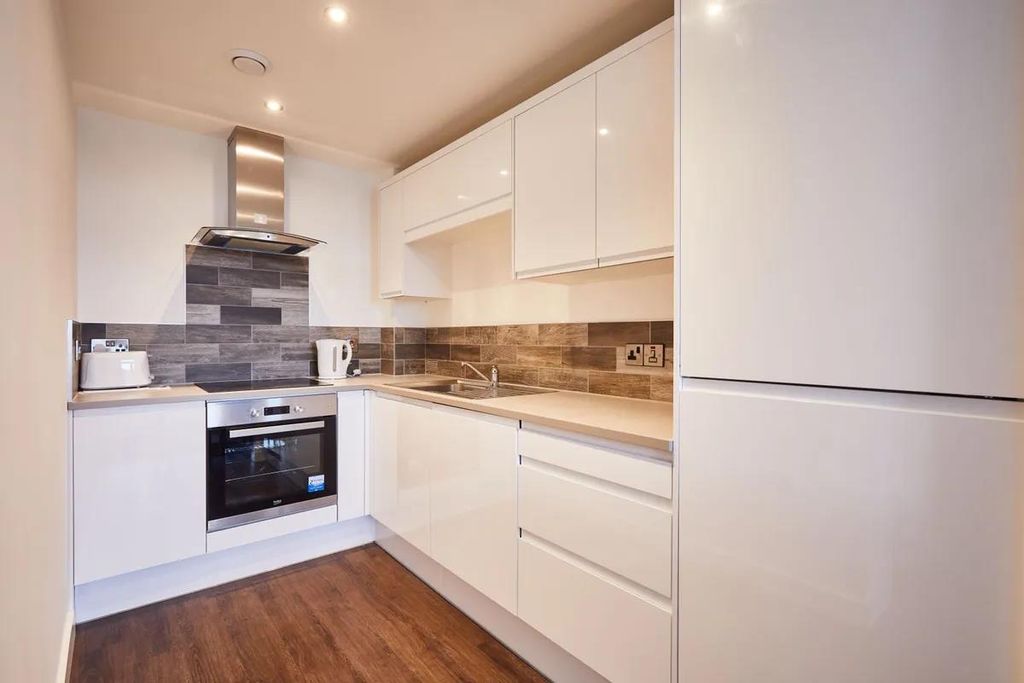 Property photo 3 of 5 B9834Be8Adc6297686418d444F473E59Bf26c857.Png