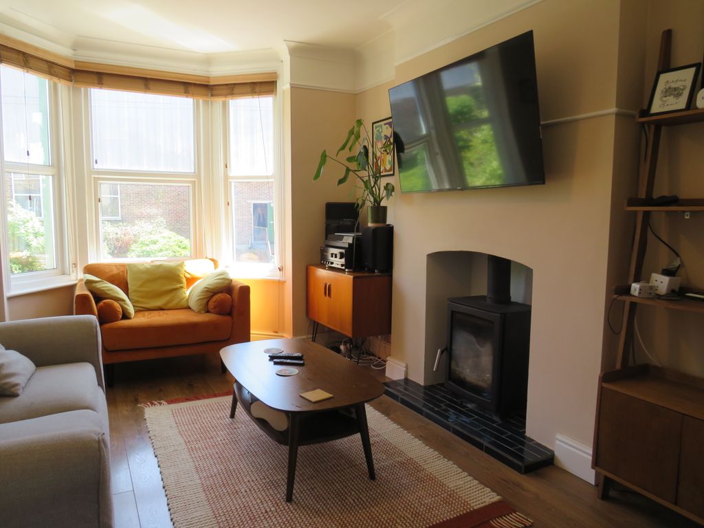 Property photo 3 of 13 3