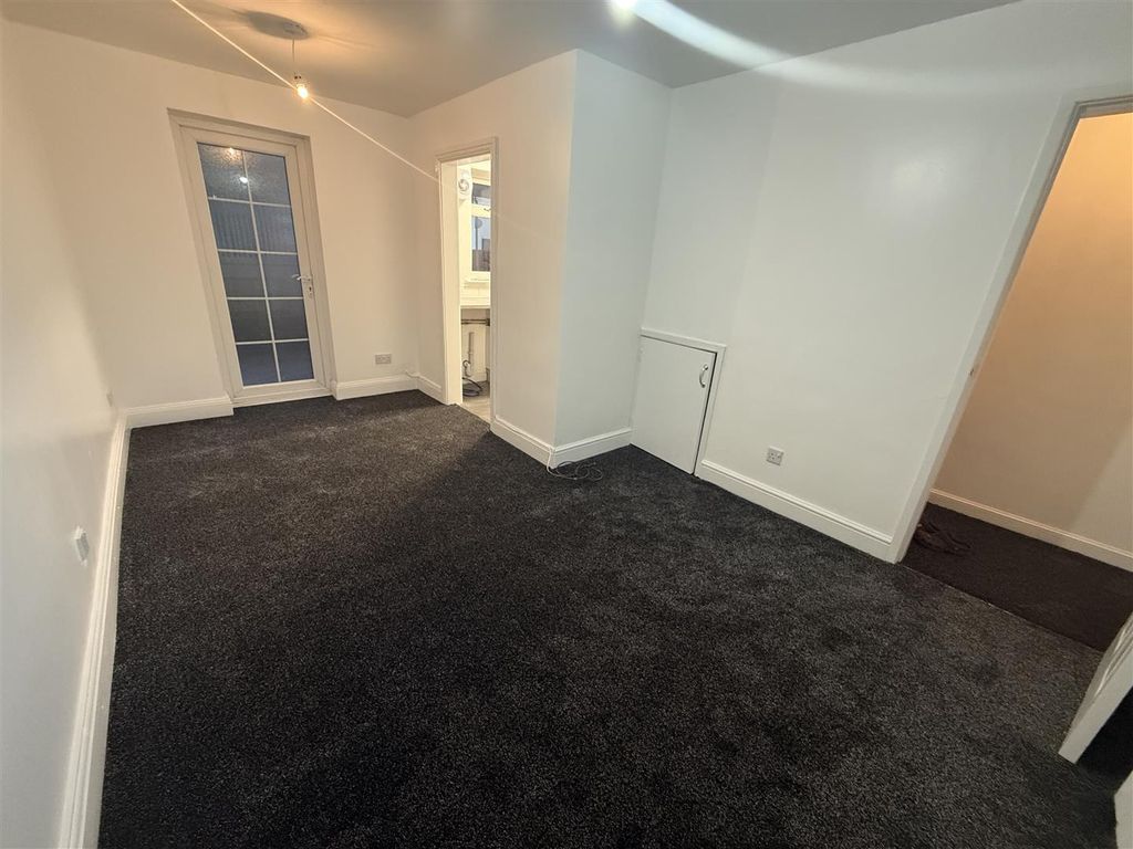 Property photo 1 of 7 Img_0218.Jpg