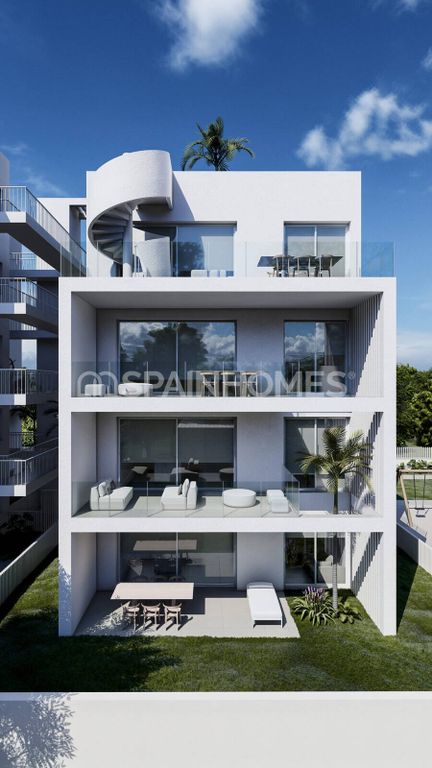 Property photo 3 of 11