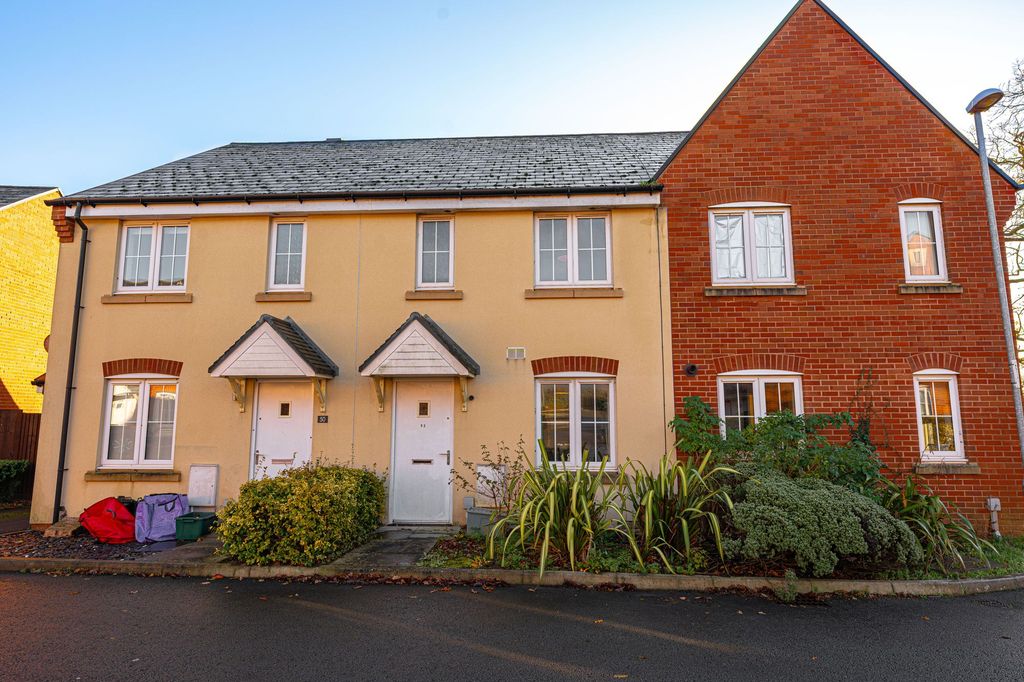 Property photo 1 of 25