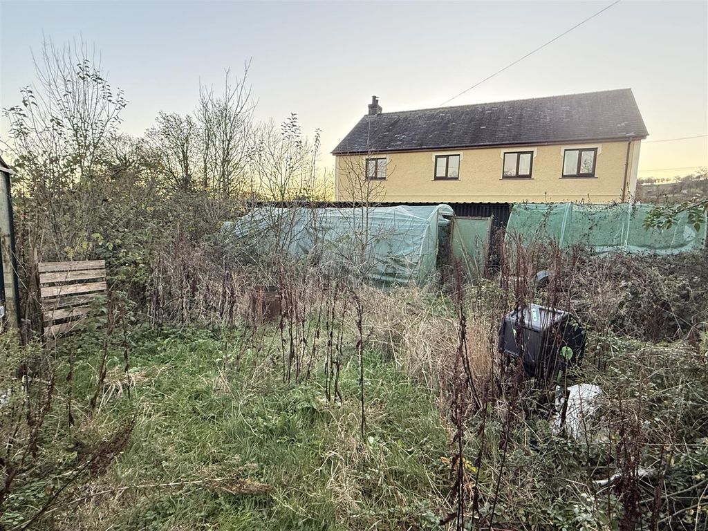 Property photo 2 of 13 Img_0865.Jpeg