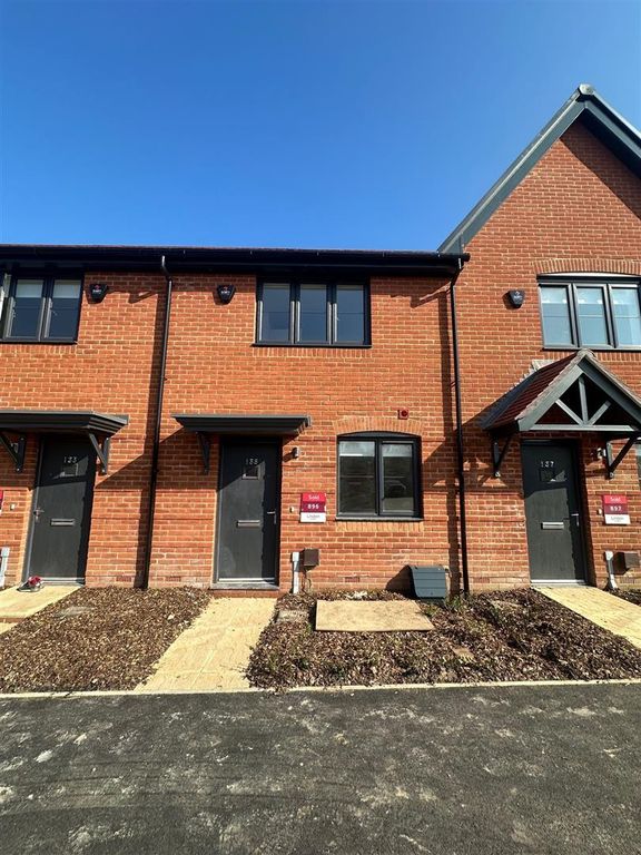 Property photo 1 of 9 135 Beaulieu Road.Jpg