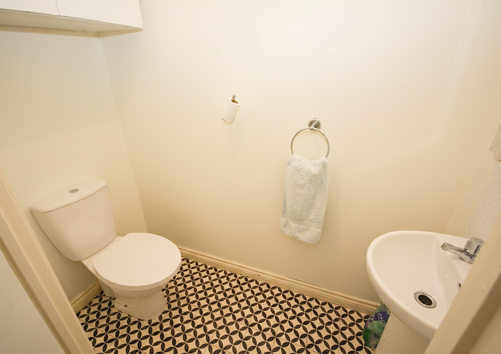 Property photo 2 of 22 Downstairs WC