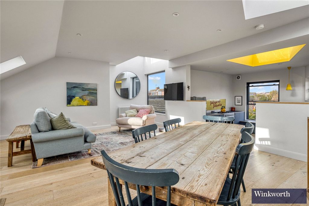 Property photo 1 of 19 Picture No. 43