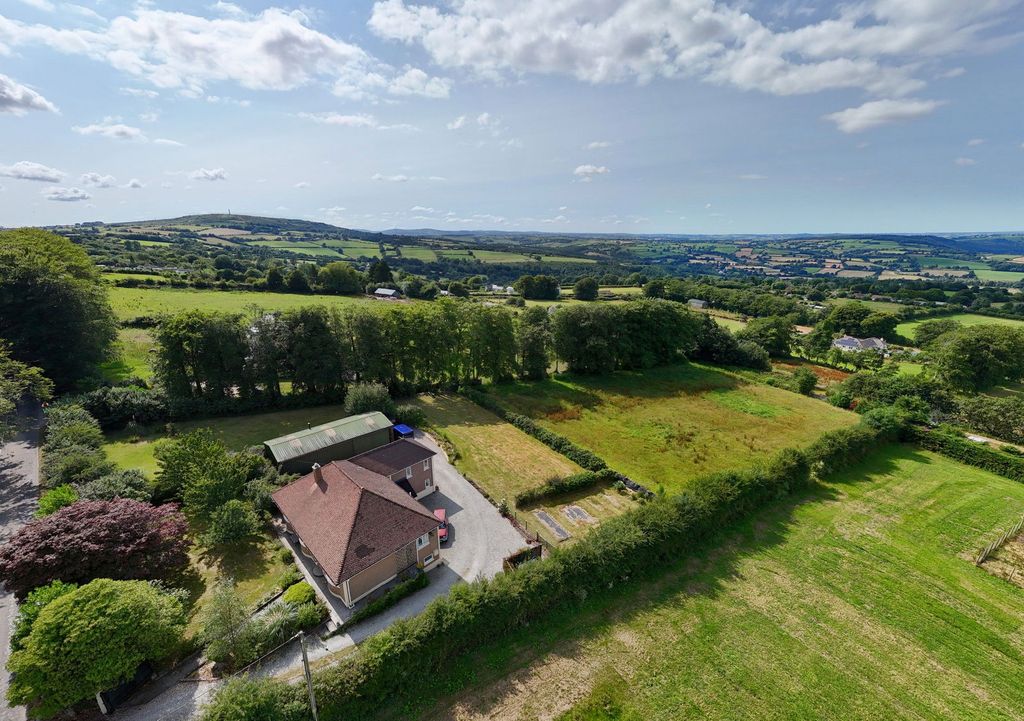 Property photo 1 of 37