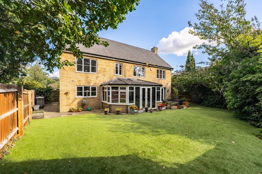 Property photo 2 of 30
