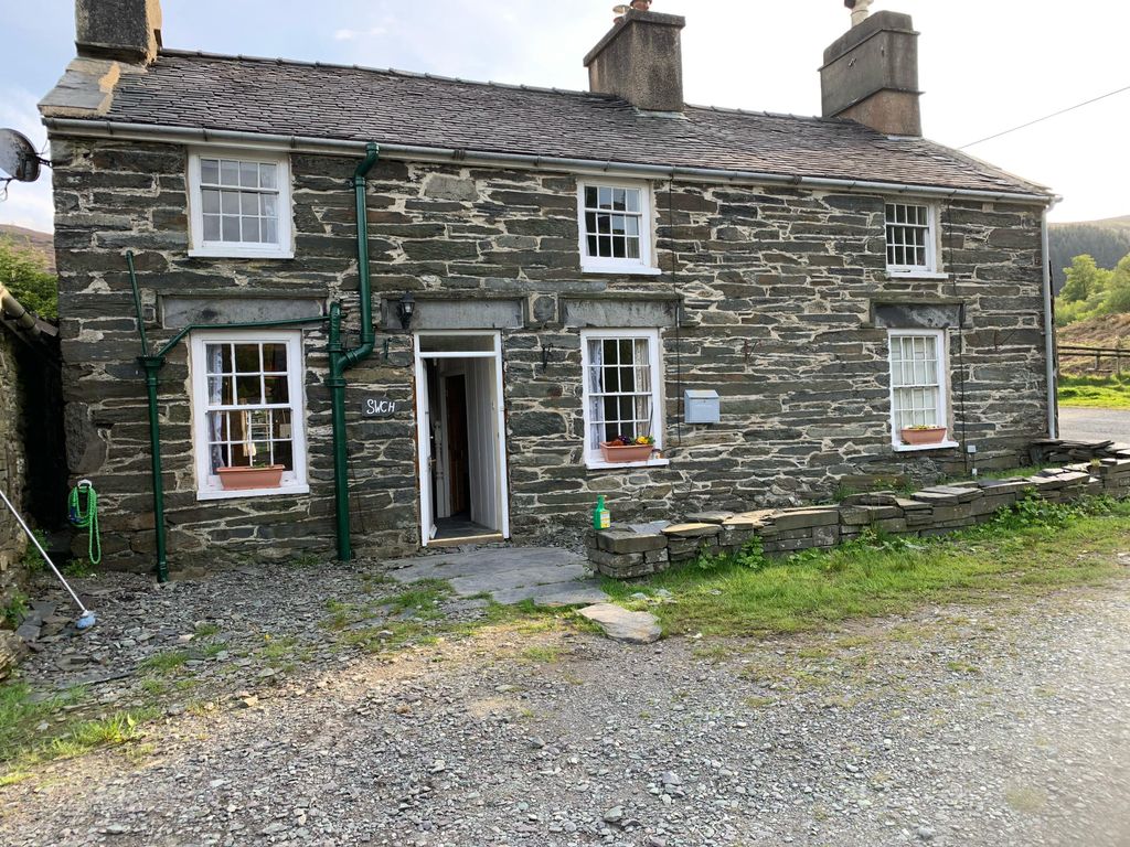 Property photo 1 of 16 B78B03d2-d0c6-41B0-B6Aa-c98345Dec0F7