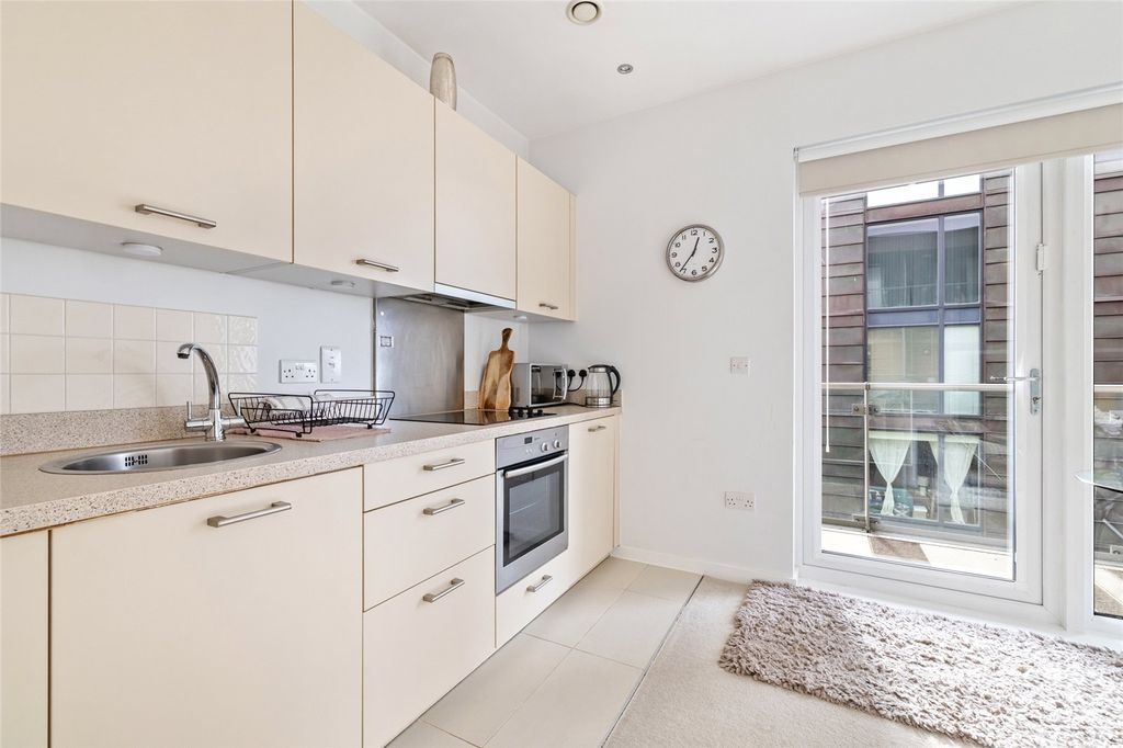 Property photo 3 of 13 Picture No. 26