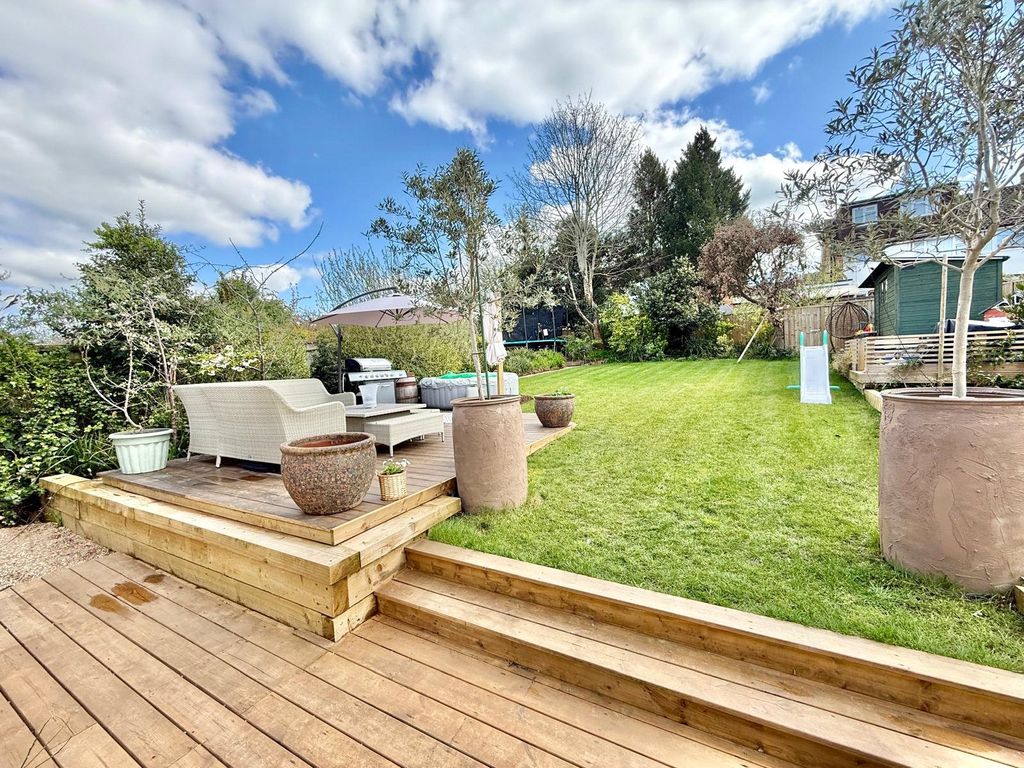 Property photo 3 of 17 Picture No. 09