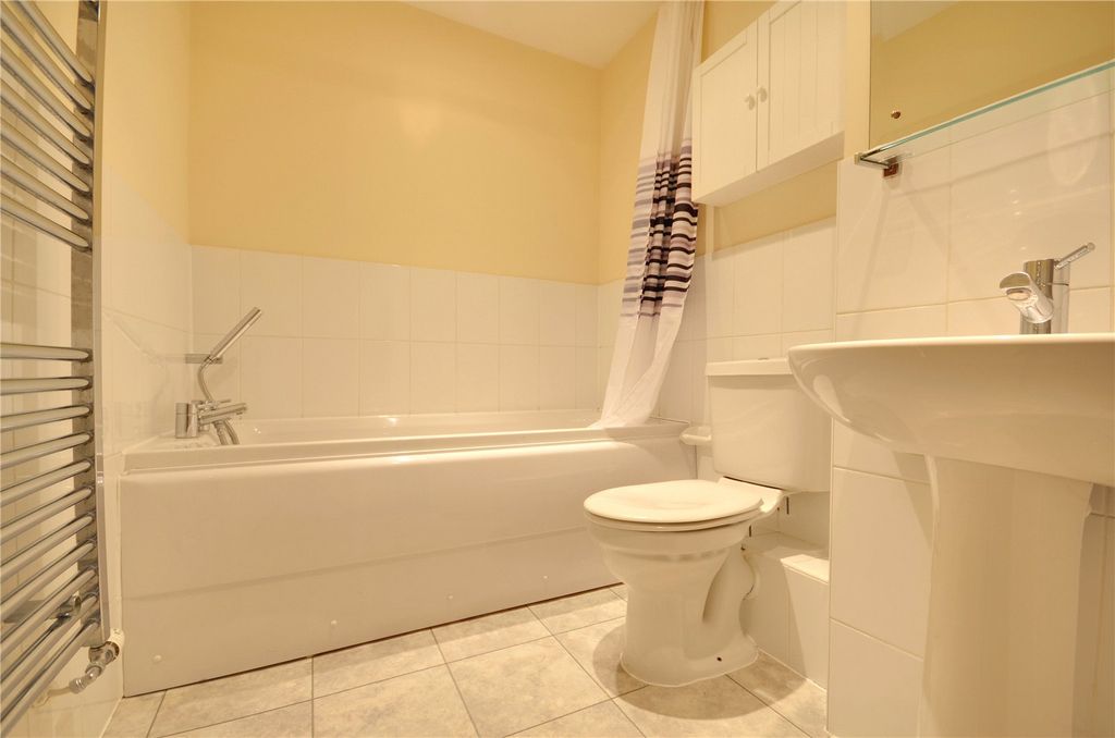 Property photo 3 of 6 Picture No. 08