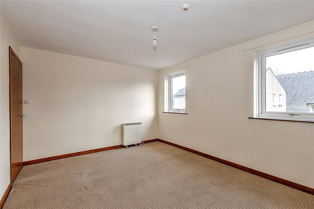 Property photo 2 of 8 Living Room