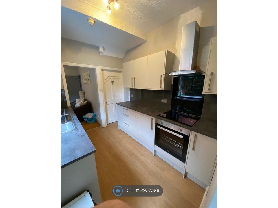 Property photo 3 of 8