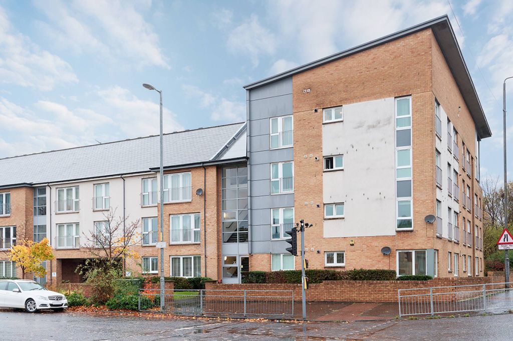 Property photo 1 of 14