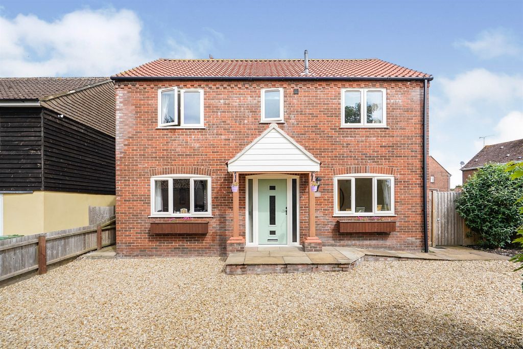 Property photo 1 of 19