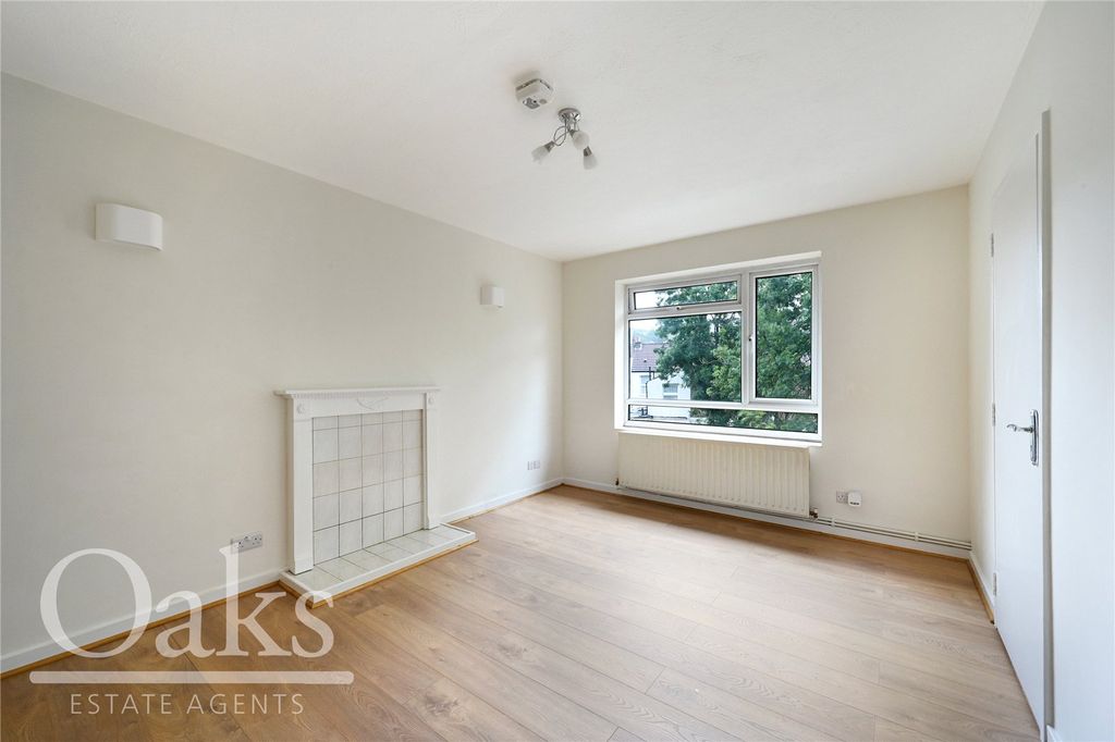 Property photo 2 of 8 Picture No. 04