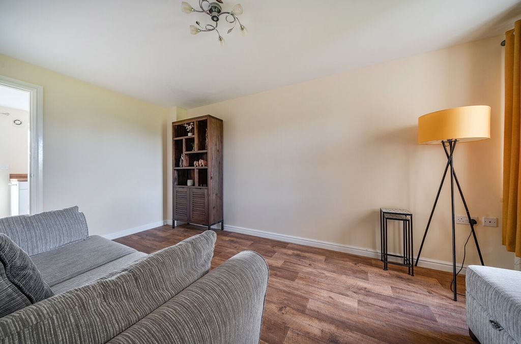 Property photo 3 of 24 3 - 1420921-20-69A189...