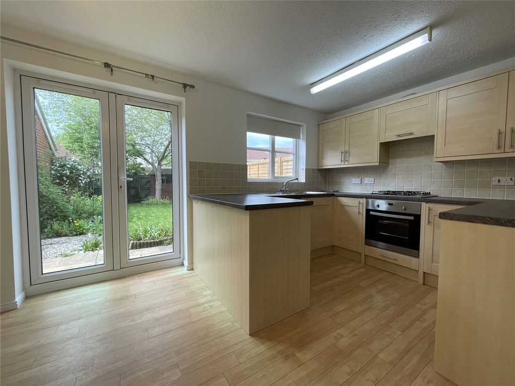 Property photo 2 of 10 Picture No. 03