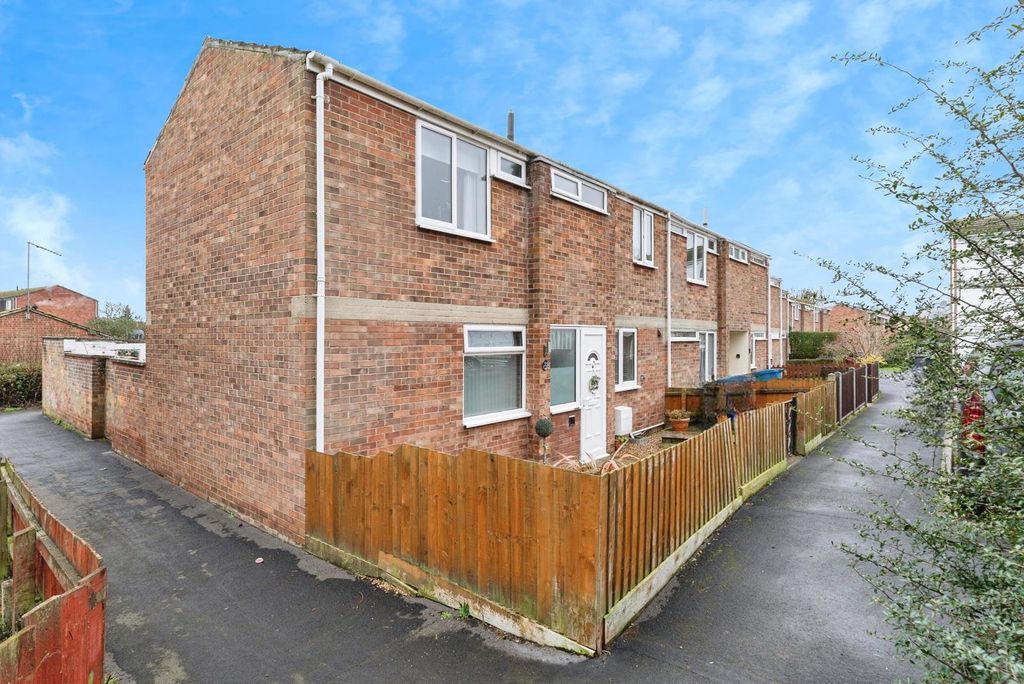 Property photo 1 of 19 Pbox-Img.Jpg