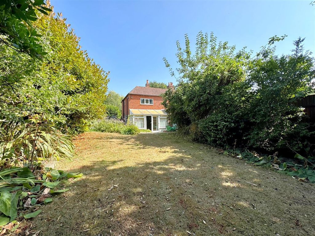 Property photo 2 of 14 Garden 2.Jpg