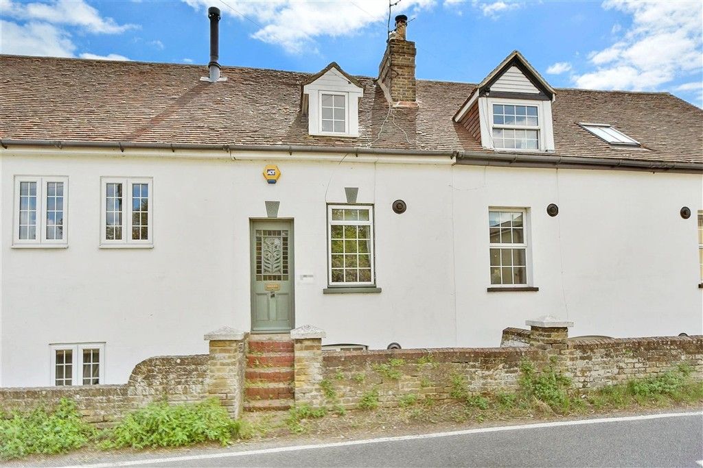 Property photo 1 of 17 External (Web)