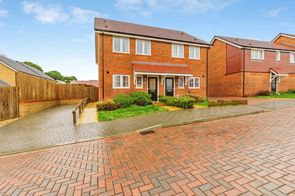 Property photo 1 of 13 Pbox-Img.Jpg