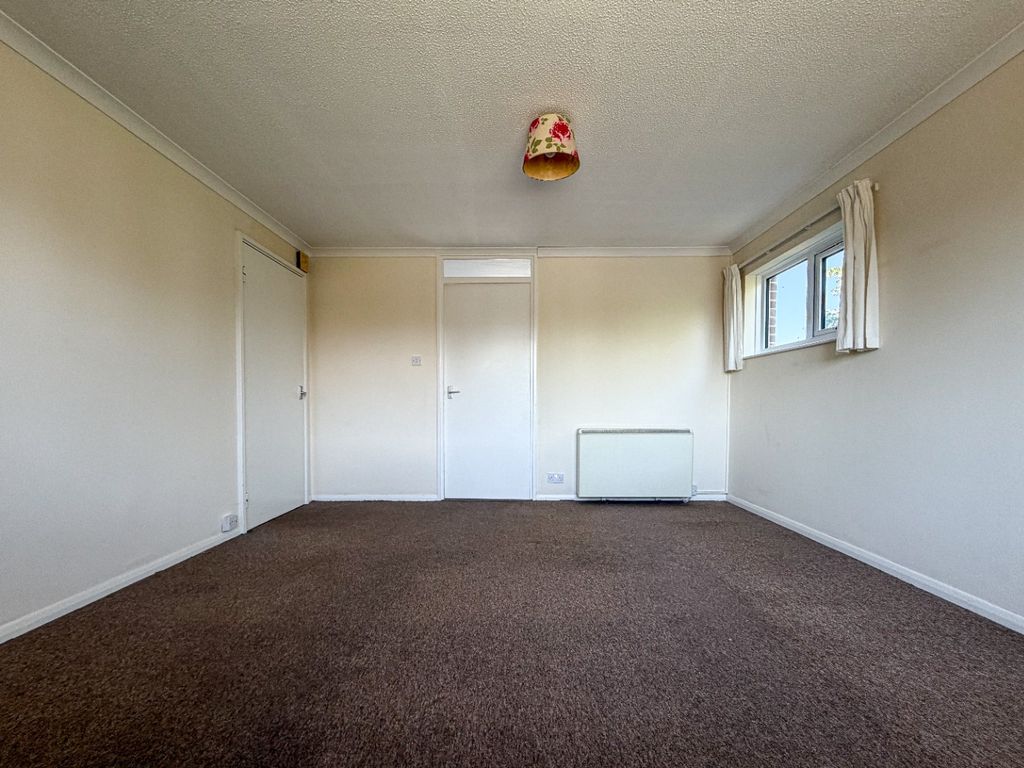 Property photo 3 of 11 4048584