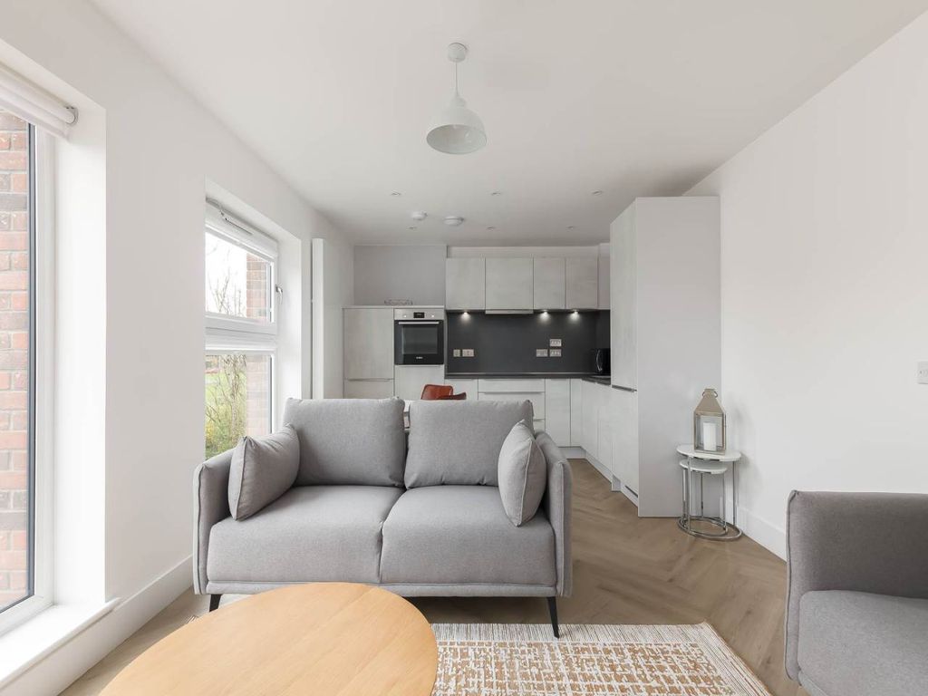 Property photo 3 of 12 78387_Festival-005