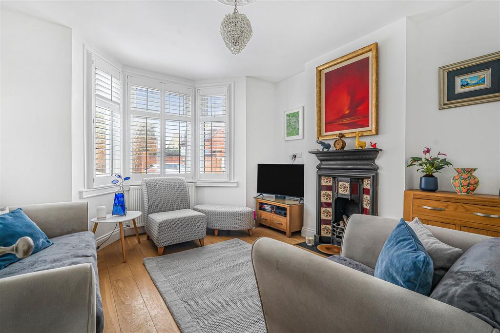 Property photo 2 of 22