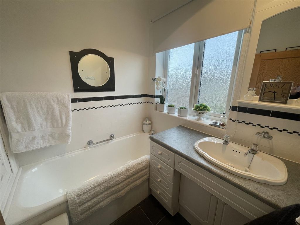 Additional image 13 of 3 bed semi-detached house for saleCalderwood Crescent, Low Fell, Gateshead NE9
