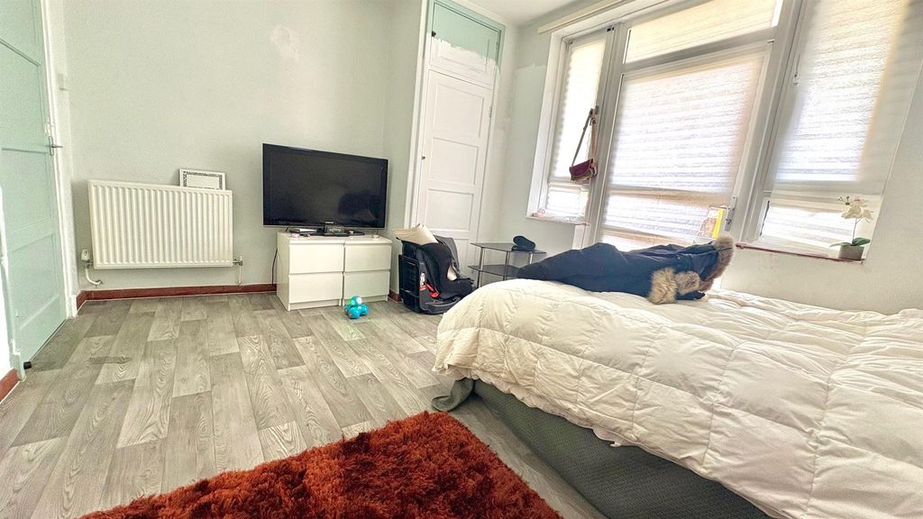 Property photo 2 of 5 4.Jpg