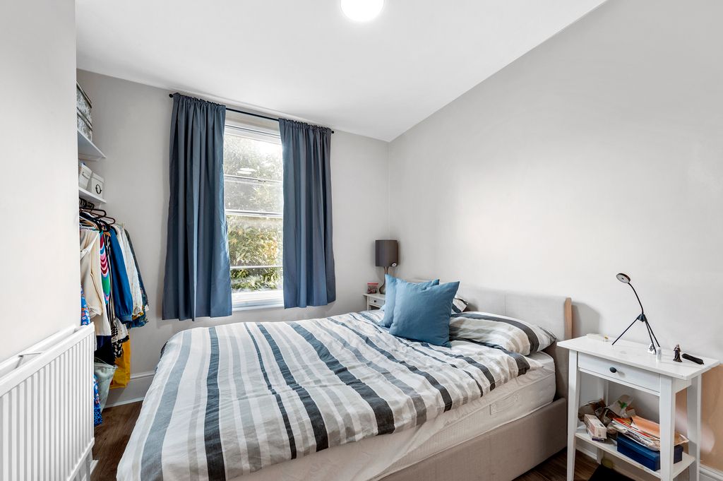 Property photo 3 of 8