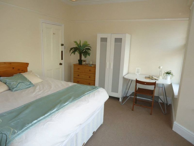 Property photo 3 of 9 Photo 3