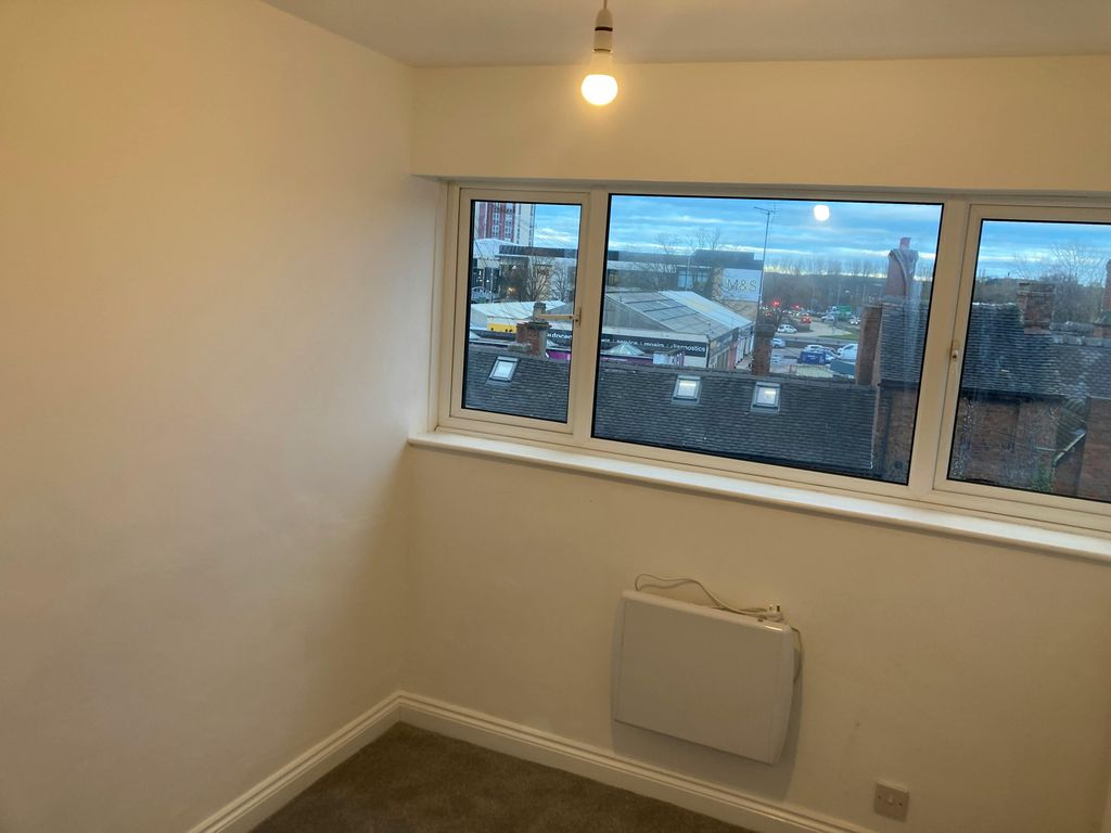 Property photo 2 of 13 Img_5825.Jpg