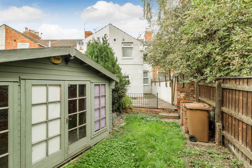 Property photo 3 of 15