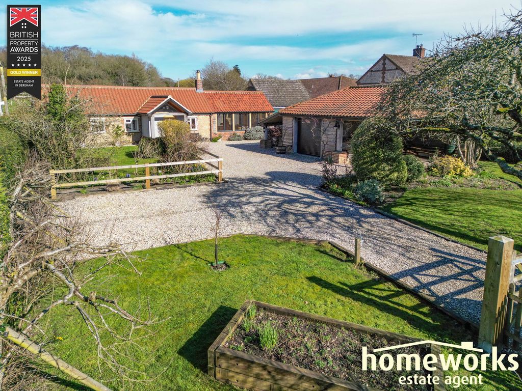 Property photo 2 of 22