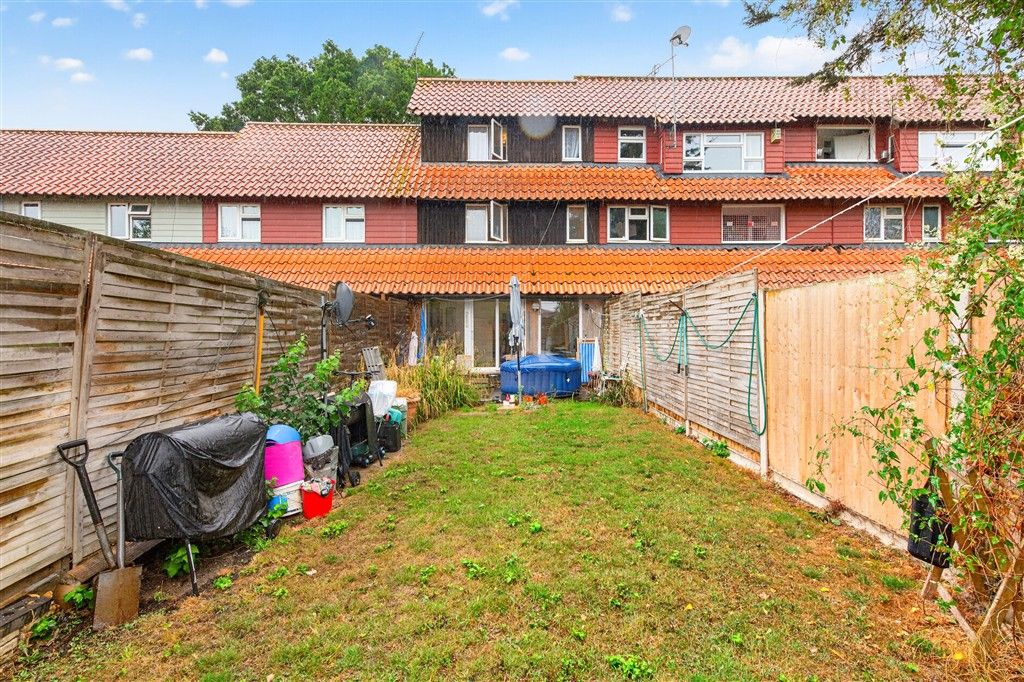Property photo 2 of 10 (Untitled)