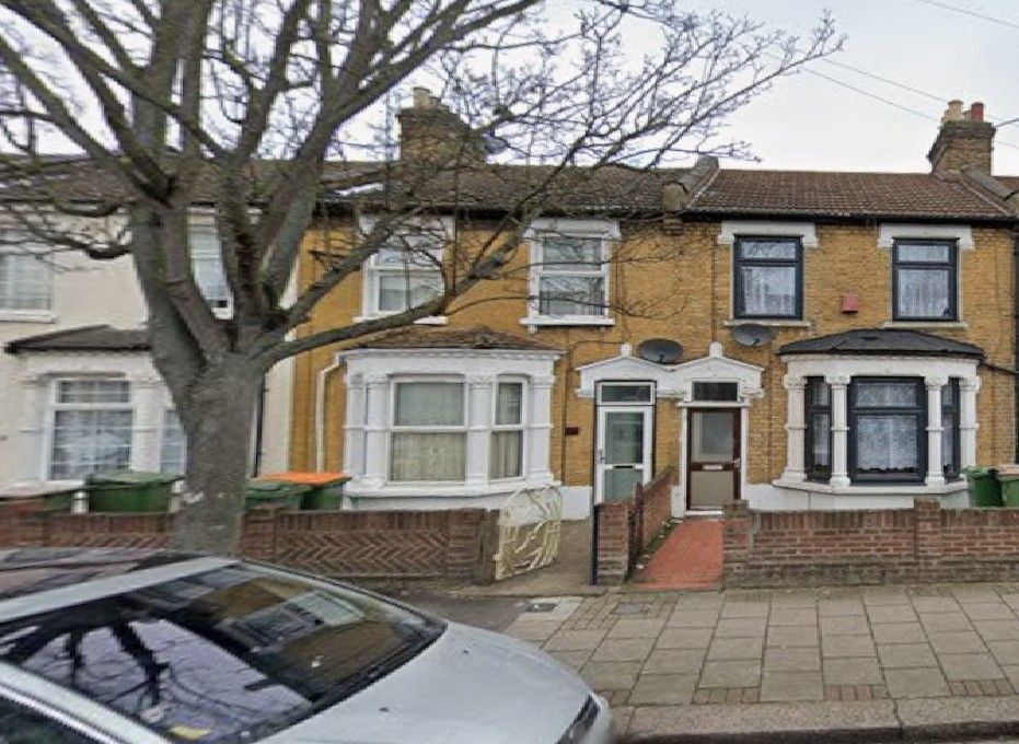 Property photo 1 of 1