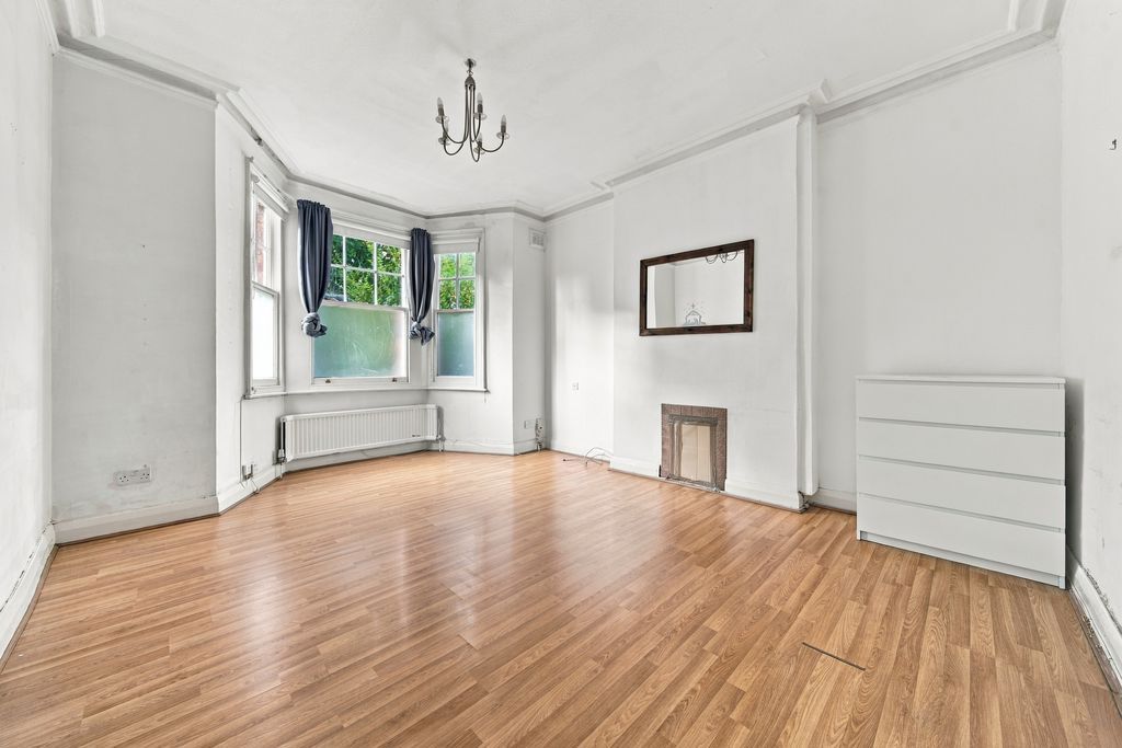 Property photo 1 of 6 Photo 1