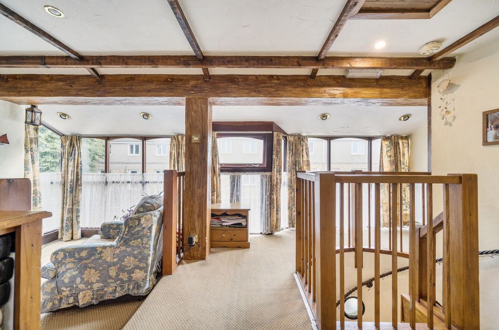 Property photo 1 of 19 1355011-15-68c466...