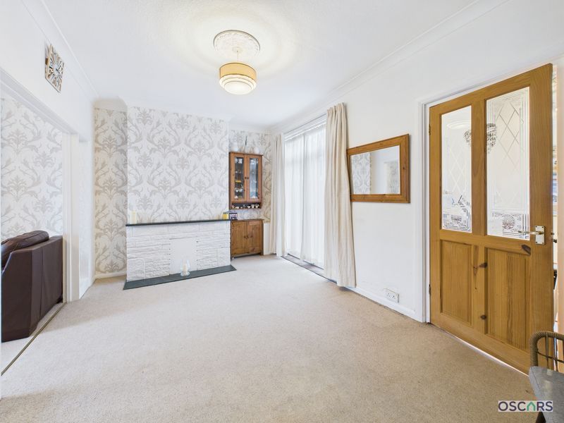 Property photo 3 of 16 Photo 8