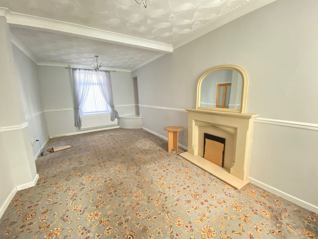 Property photo 2 of 11 Not Specified