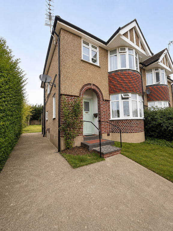 Property photo 1 of 8