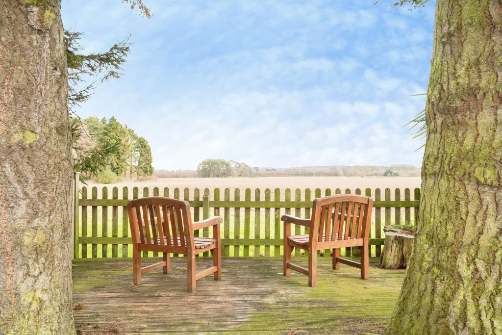 Property photo 3 of 18