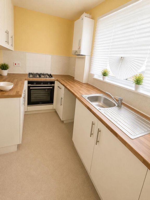 Property photo 3 of 16
