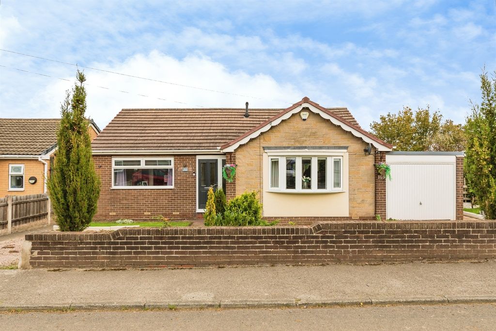 Property photo 2 of 5
