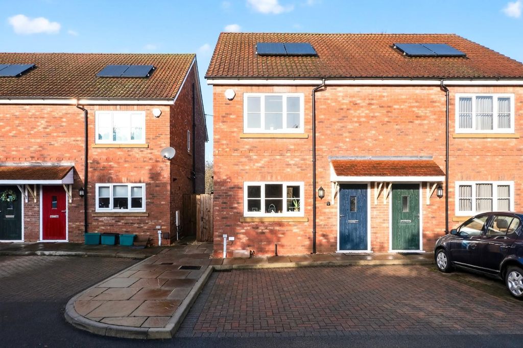 Property photo 1 of 20 Pnmb0442.Jpg